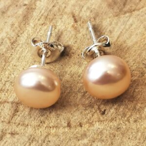 Natural Freshwater Pearl Stud Earrings